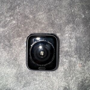 Apple Watch Series 4 44mm ion x glass GPS LTE WR 50M Aluminum and Ceramic Case